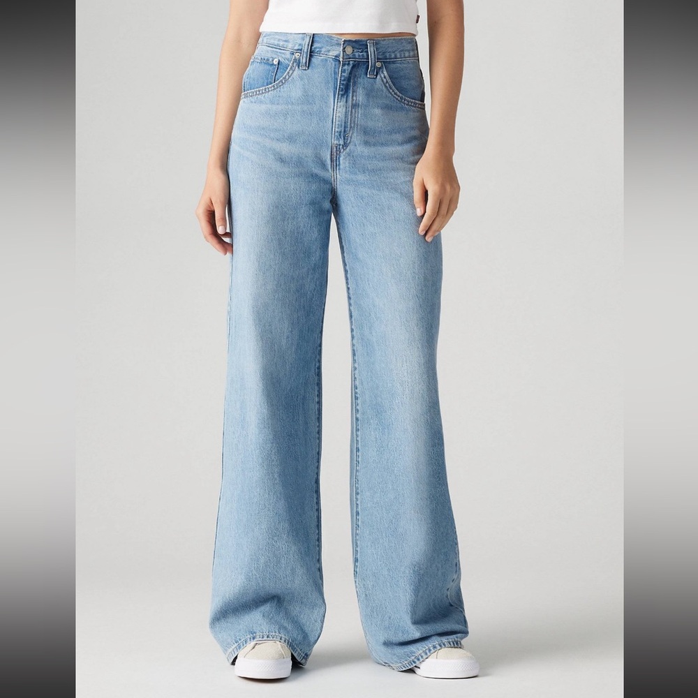 Levi’s Levi's Women's High-Rise Cinch Baggy Jeans - Invested Indigo 31